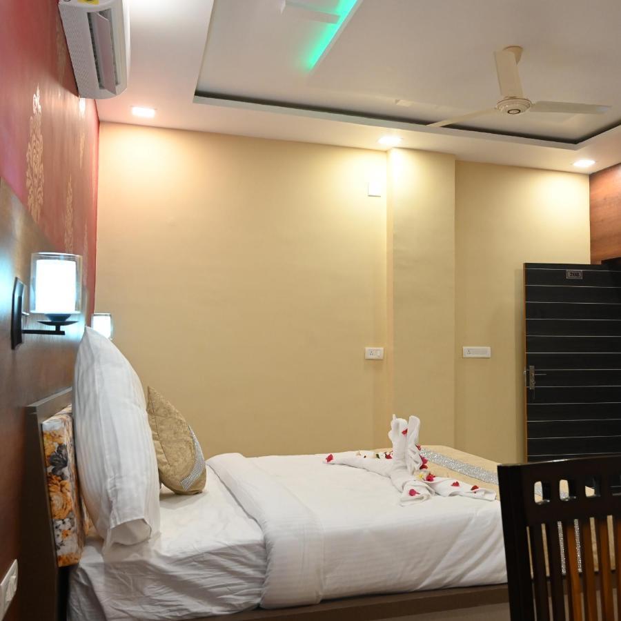 Hotel Bhairav Niwas Bikaner Buitenkant foto