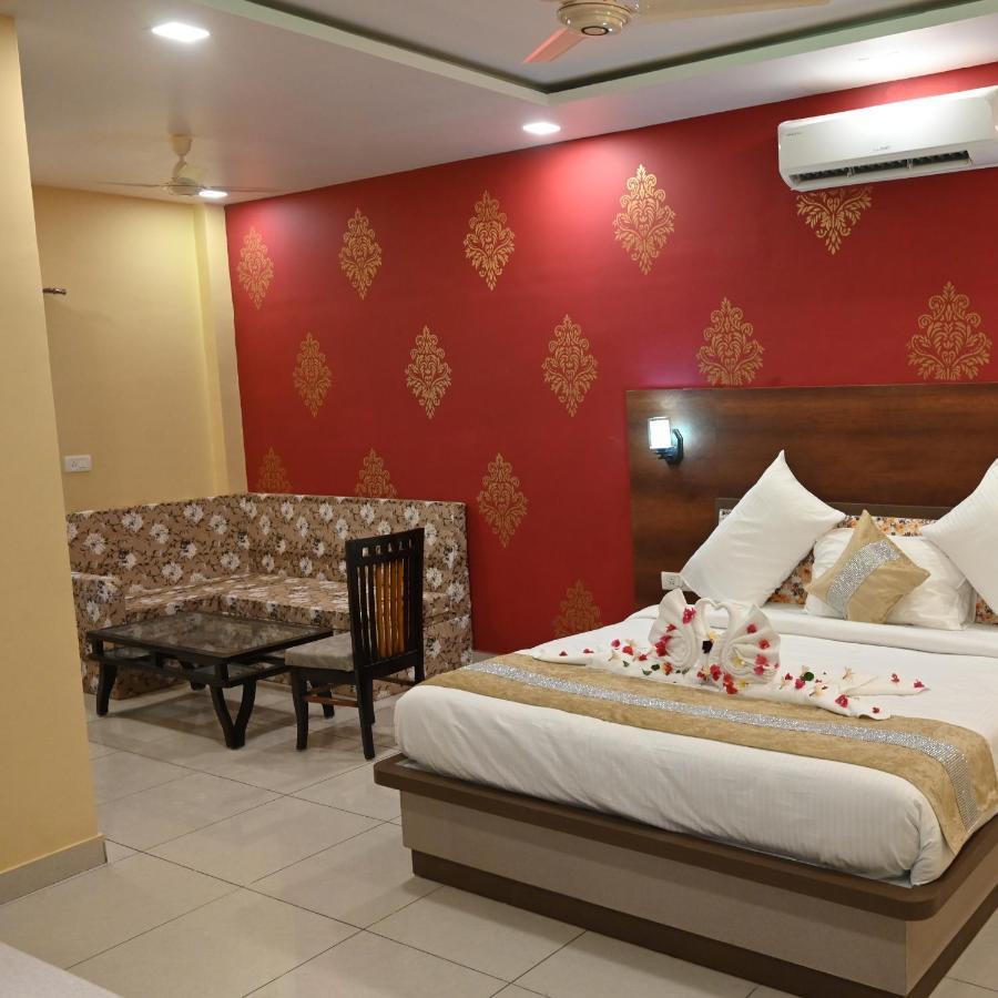Hotel Bhairav Niwas Bikaner Buitenkant foto