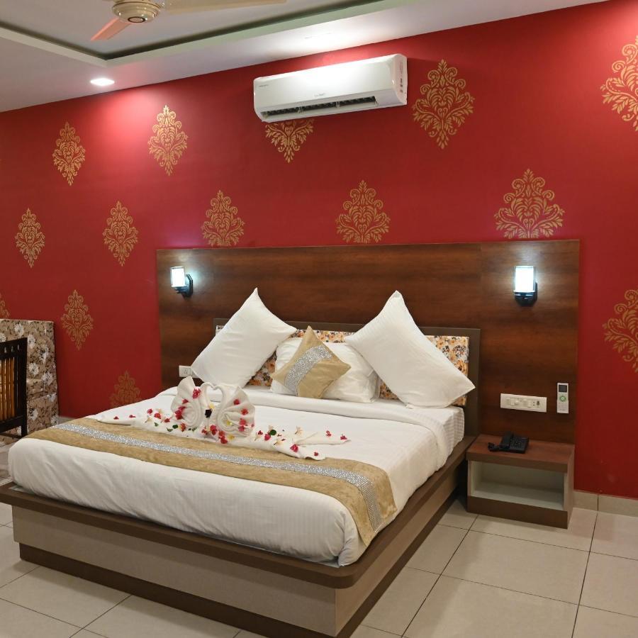 Hotel Bhairav Niwas Bikaner Buitenkant foto